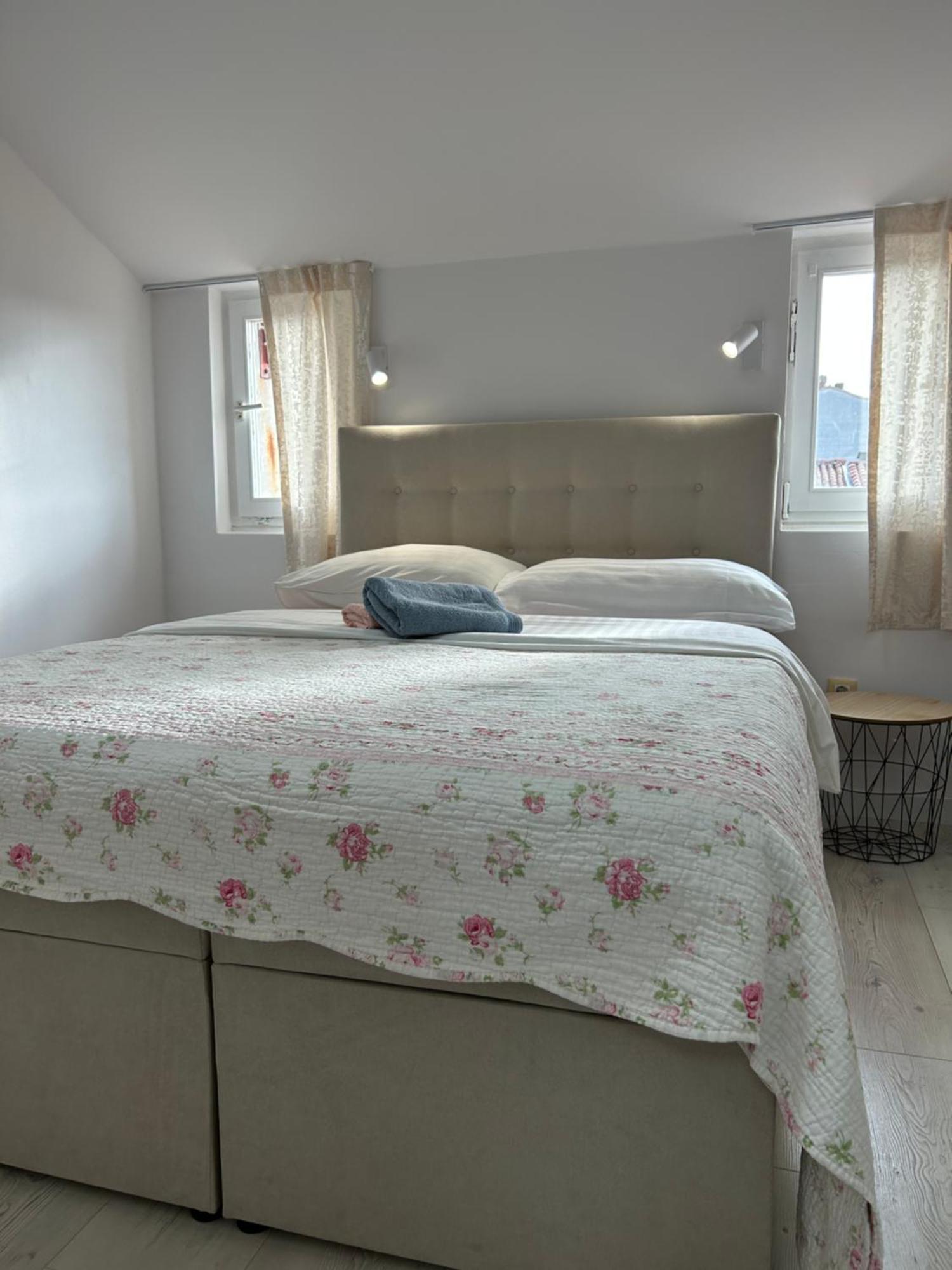 פורץ Apartments Oliva מראה חיצוני תמונה