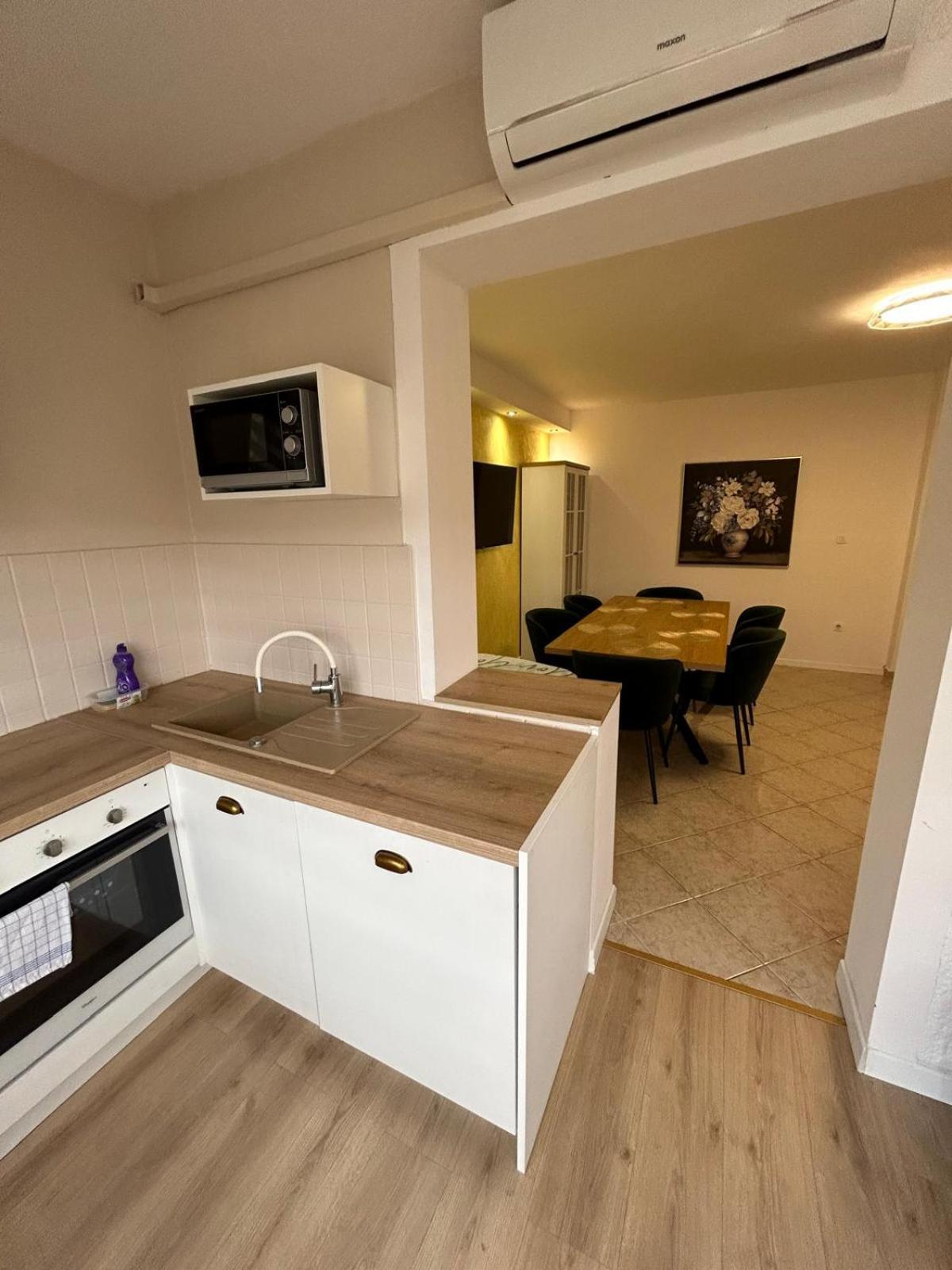 פורץ Apartments Oliva מראה חיצוני תמונה