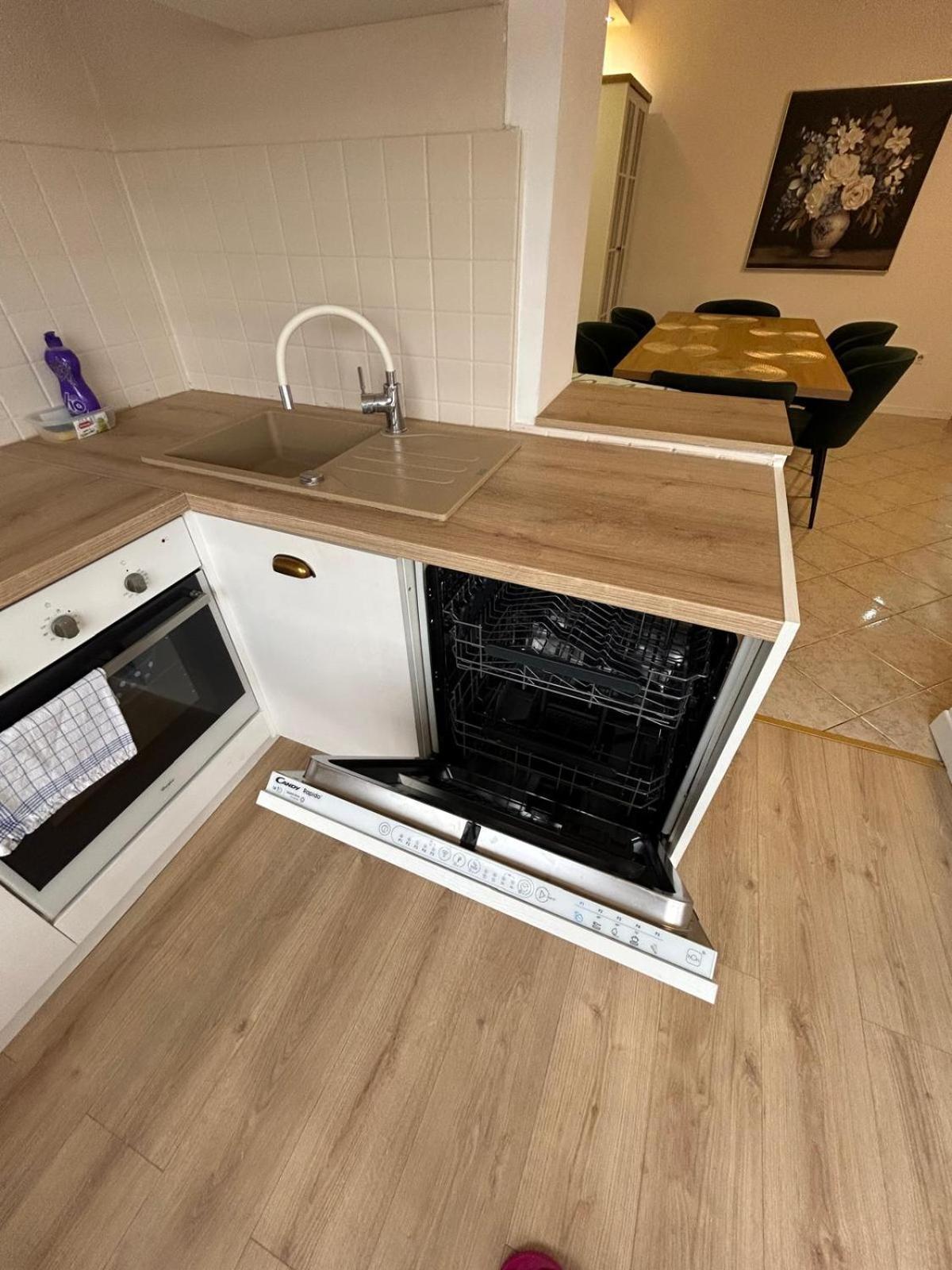 פורץ Apartments Oliva מראה חיצוני תמונה