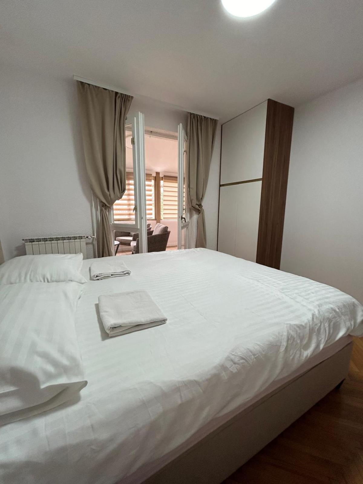 פורץ Apartments Oliva מראה חיצוני תמונה